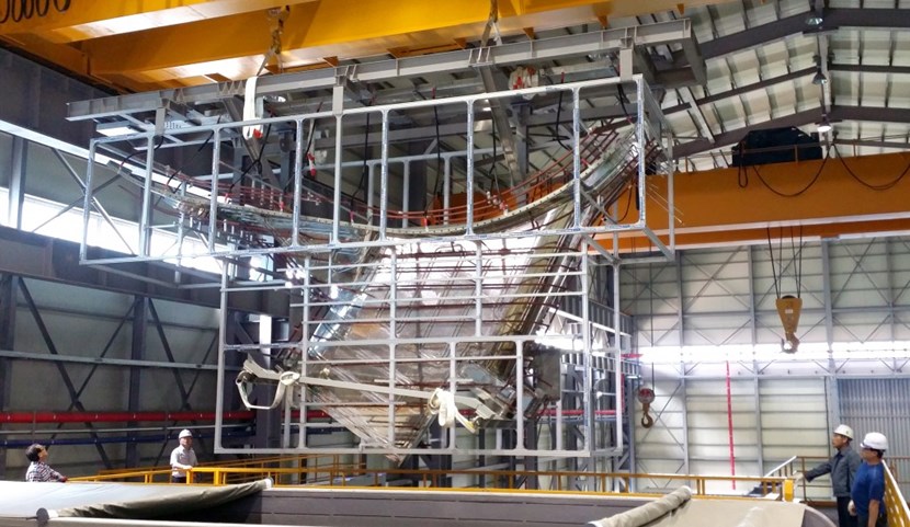 A real-size mockup for a large section of vacuum vessel thermal shield is undergoing the step-by-step process of silver coating at SFA Engineering Corp in Changwon (Korea). (Click to view larger version...)